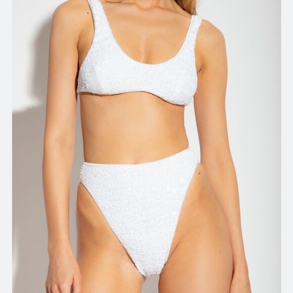 NWOT OSEREE
WHITE HS22 PAILLETTES SPORTY BRA 90S BOTTOM
SWIMSUIT WITH SEQUINS - Picture 1 of 11